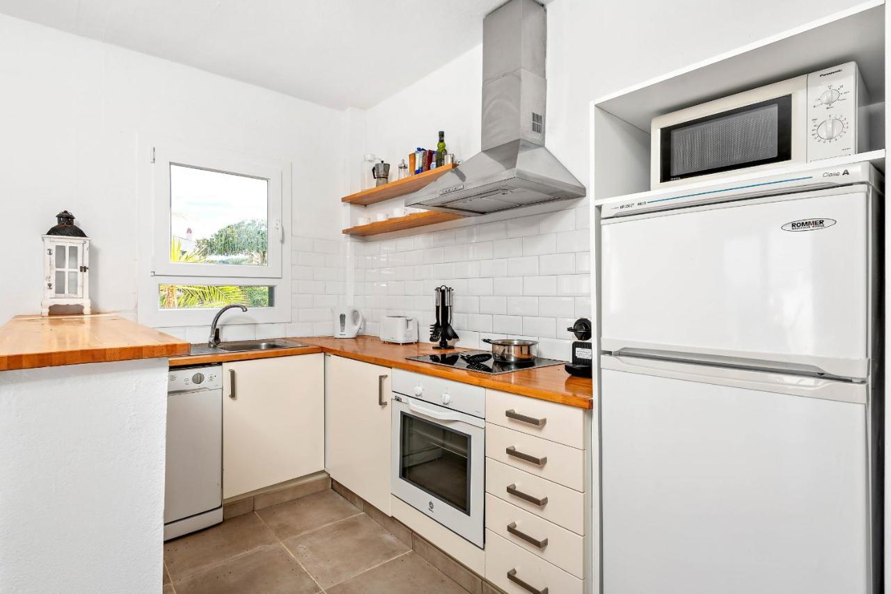 Apartamento Can Harmonia - Arenal Den Castell Arenal d'en Castell Dış mekan fotoğraf